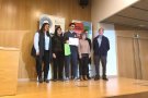Isaac Fernández, de l'escola Vedruna, guanya el Premi Llegim Ciència