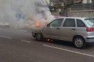 Un cotxe s'incendia a Ripoll