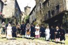 Vallfogona de Ripollès dedica un llibre al Ball del Roser 
