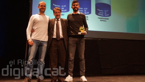 Empreses i Indústria: Enric i Raimon Camprubí, de Pirinat, amb el president de la UIER, Eudald Castells