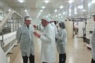El director general d'Indústria, Antoni Maria Grau, visita Galetes Birba a Camprodon