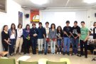 La llegenda de Sant Jordi en quinze idiomes, a l’Institut Martí l’Humà