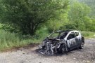 Crema un cotxe a la carretera de Vallfogona