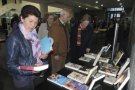 Revetlla de Sant Jordi a la biblioteca Lambert Mata de Ripoll