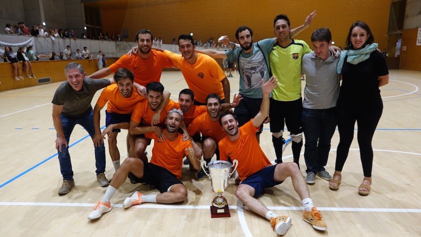 C. Colom guanya a la categoria absoluta