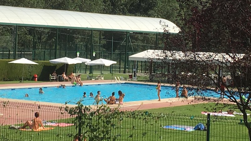 Natura, cultura i relax als establiments de la comarca durant l'agost