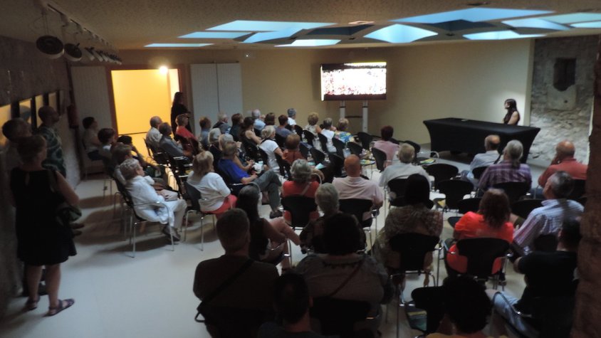 Xerrada a Cal Marquès de Camprodon per part de l'ANC