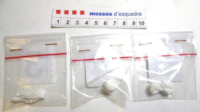 Les bosses interceptades pels agents al venedor