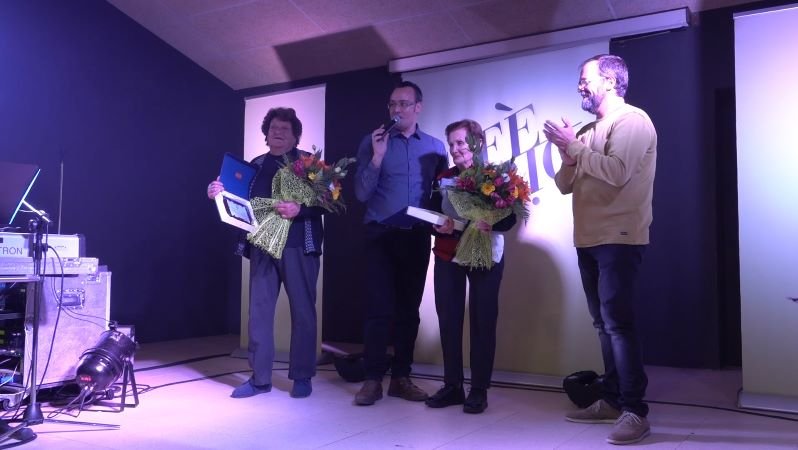 Les dues mollonques de l'any amb l'alcalde, Josep Coma, i el regidor de festes, Albert Ibáñez