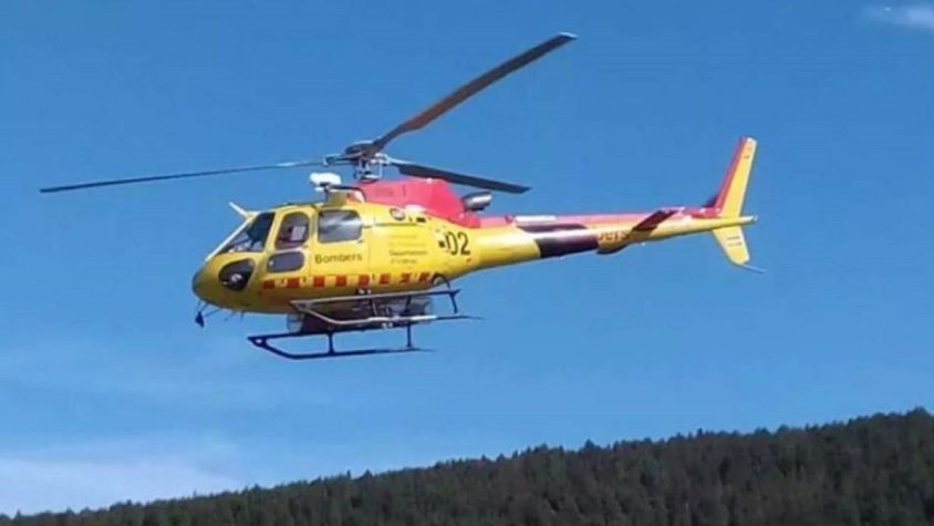 L'helicòpter dels GRAE ha participat en la recuperació del cadàver