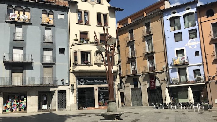 La plaça de Sant Eudald de Ripoll