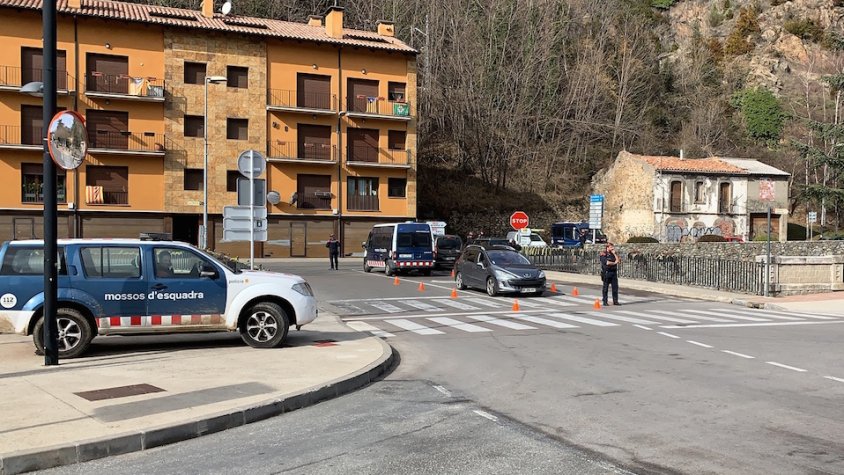 Ampli dispositiu dels Mossos a Ribes