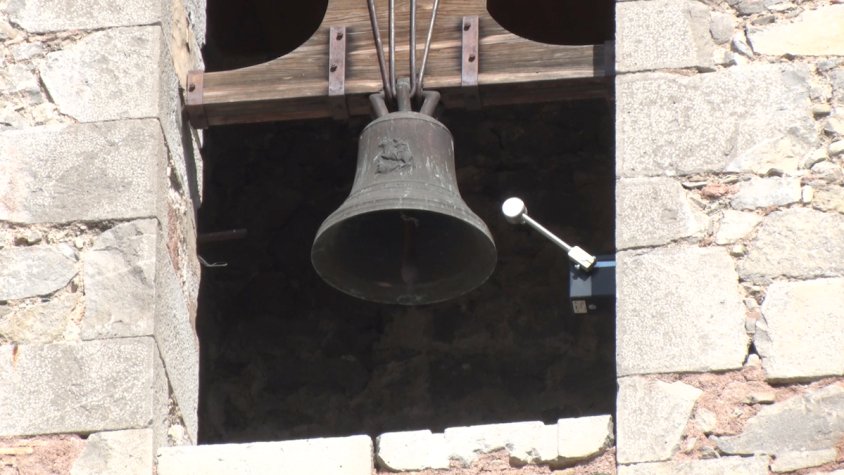 Hi ha un problema amb el martell que toca les campanes a Gombrèn