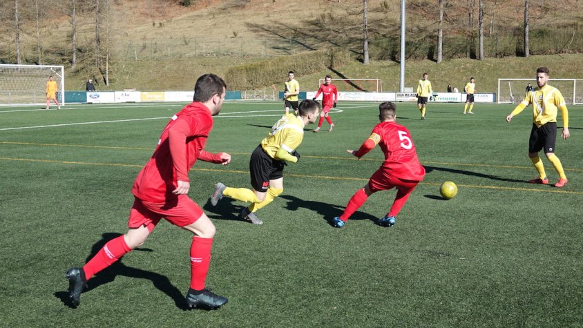 Suspeses les competicions de la FCF