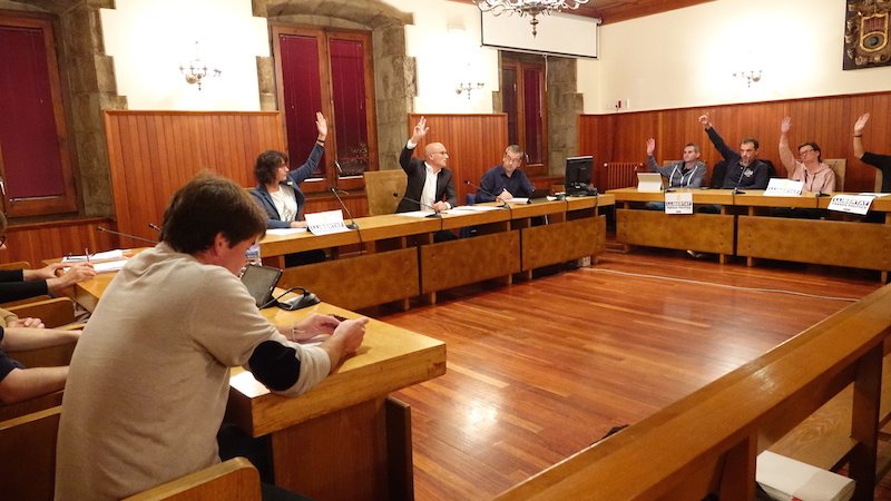 Sessió plenària d'aquest dimarts al vespre a l'ajuntament de Camprodon
