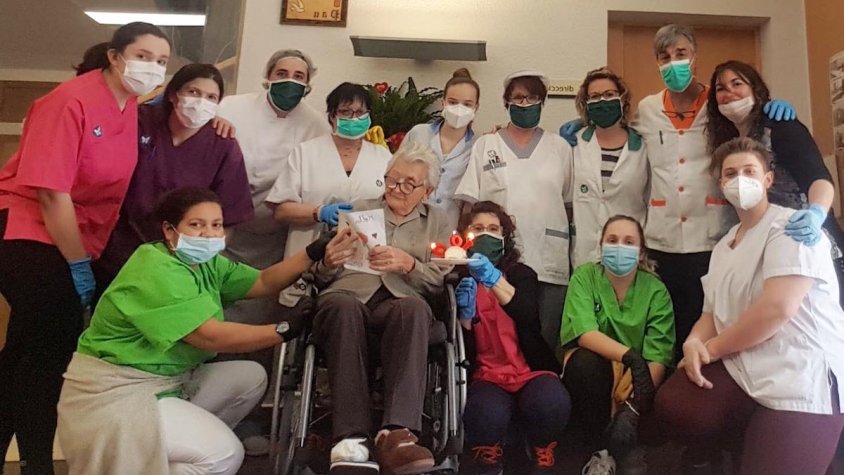 Celebració dels 100 anys de la Pilar, a la Fundació Emma