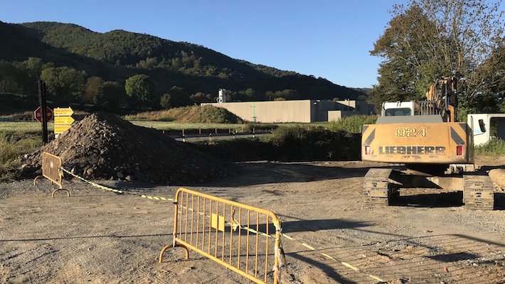 El futur giratori d'accés al polígon de Llaudet