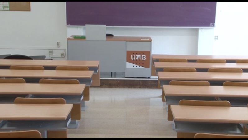 El curs a l'UAB finalitzarà en línia