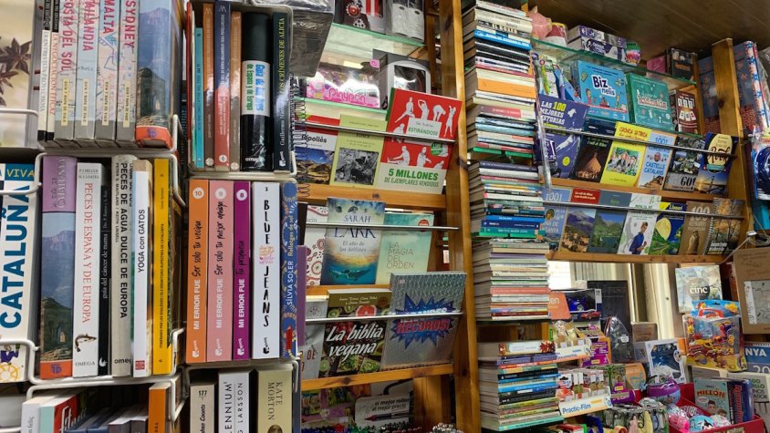 Les llibreries del Ripollès es preparen per un Sant Jordi molt diferent