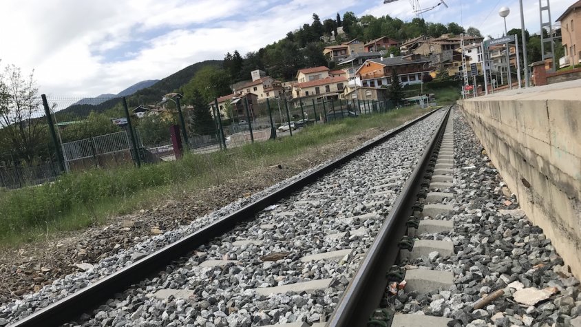 Per l'estació de Campdevànol no hi passen trens des de l'estat d'alarma