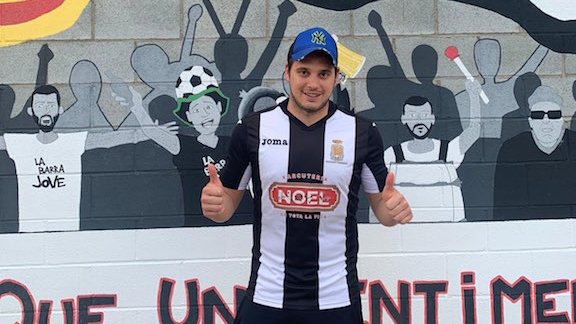 El capità de l'equip, Aleix Contreras, seguirà un any més vestint de blanc-i-negre