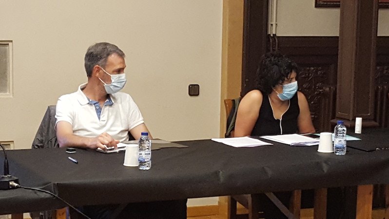 Lluís Orriols, ocupant el seu lloc com a nou regidor d'ERC a l'ajuntament de Ripoll