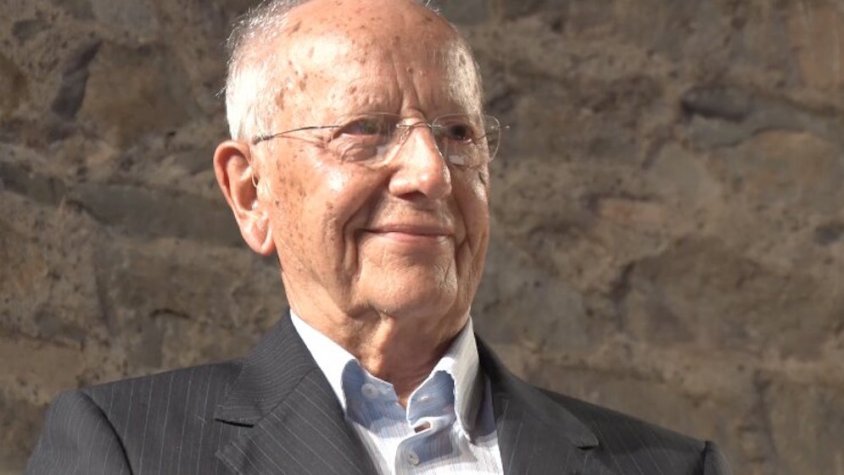 Aquest any es preveu un record per a Joan Amils però l'homenatge seria l'any vinent