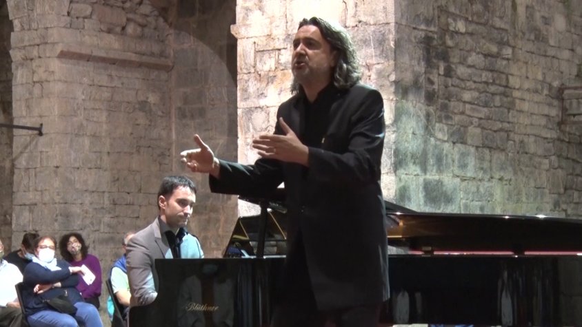 El tenor David Alegret i el pianista Josep Buforn van oferir una actuació de música tradicional