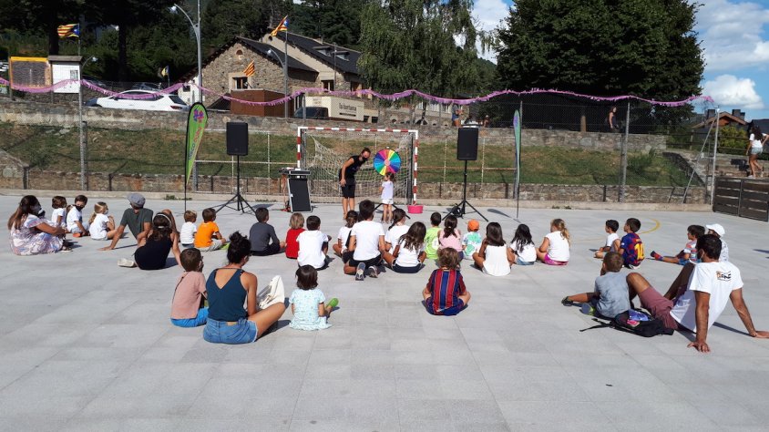 La discobaby amb mesures de distanciament