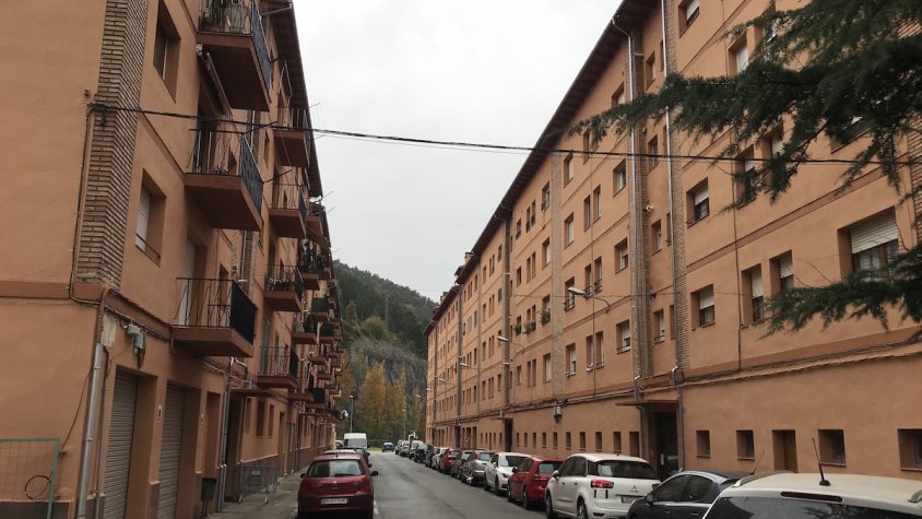 Aquest carrer podria passar-se a dir 'dels Ferroviaris'