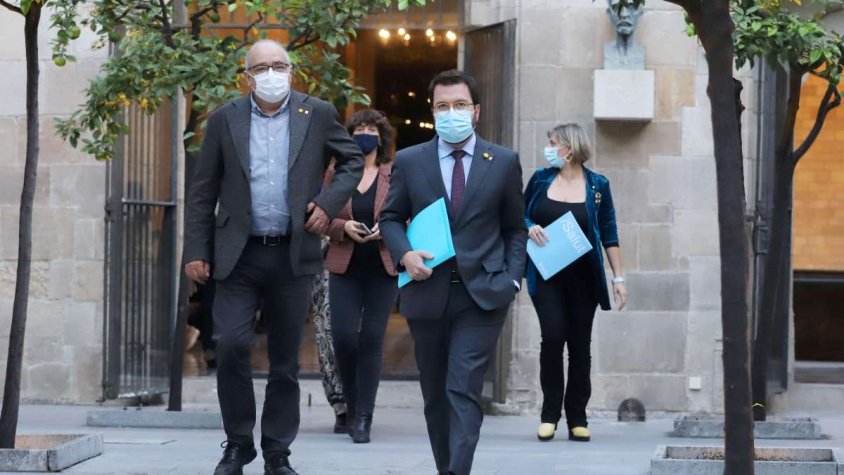 Noves mesures per frenar els contagis, arriba el toc de queda a Catalunya