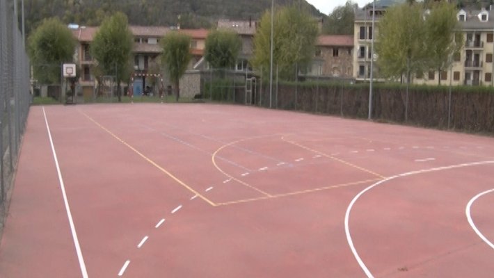 L'ajuntament de Llanars ha decidit que la pista de gel s'ubicarà a la pista poliesportiva municipal