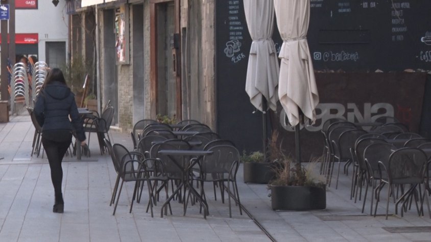 El sector serveis ha estat el més damnificat, amb 27 dels 33 nous inscrits a les llistes de l'atur