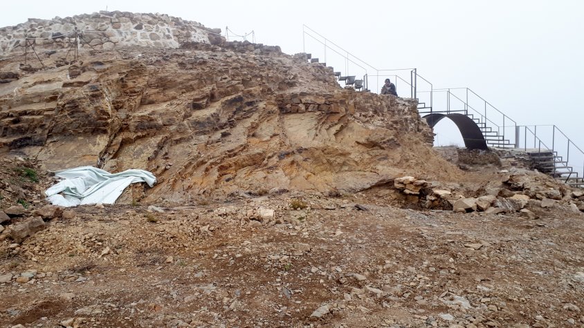 L’escala que permet accedir fins al punt més alt de la fortificació, on es troba la torre