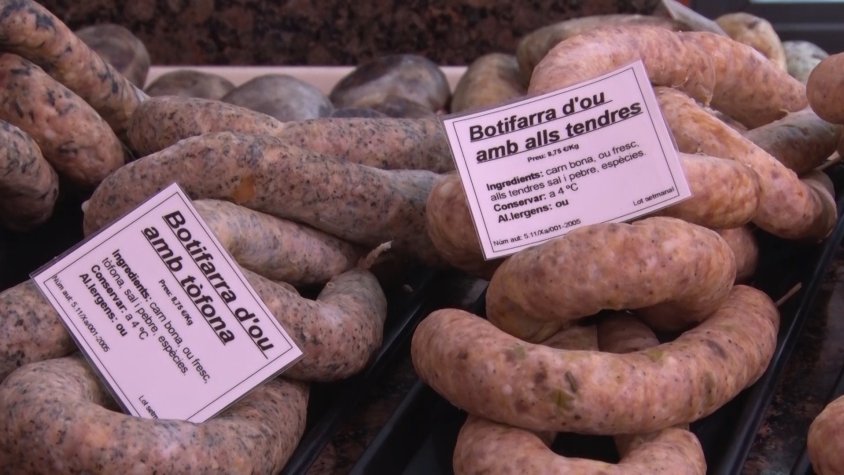 Actualment es poden trobar variants múltiples de la tradicional botifarra