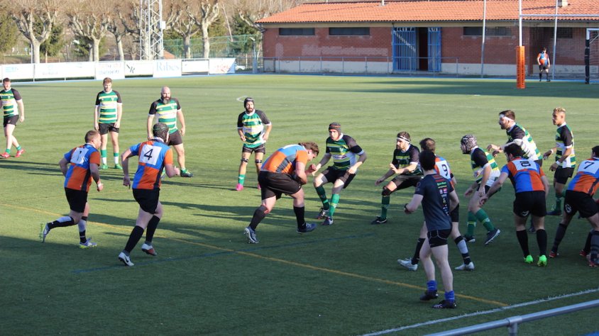 Caldrà fer testos d'antígens a jugadors, tècnics i àrbitres abans de cada partit oficial