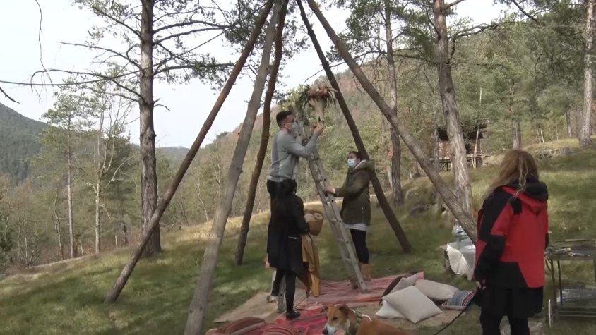 Els preparatius del casament que va tenir lloc al Mas el Mir