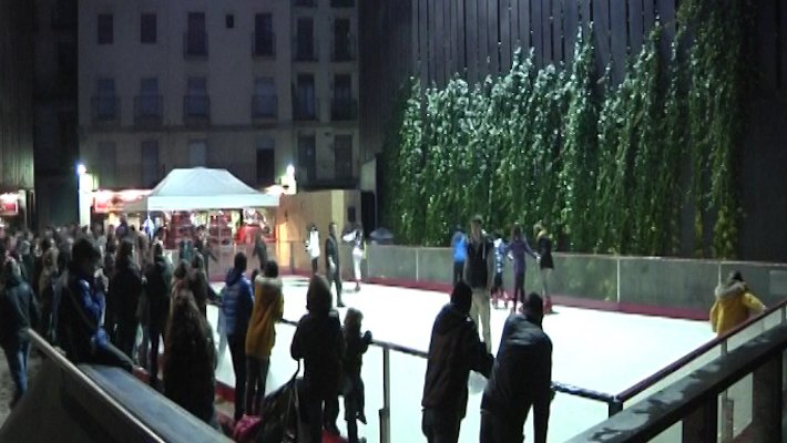 La pista de gel a la plaça de la Lira