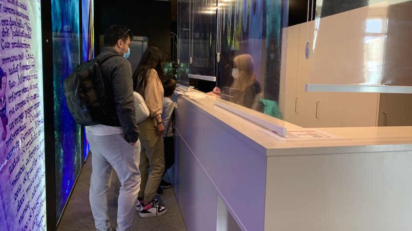 Alguns dels visitants que han vingut aquesta setmana a demanar informació a l'Oficina de Turisme