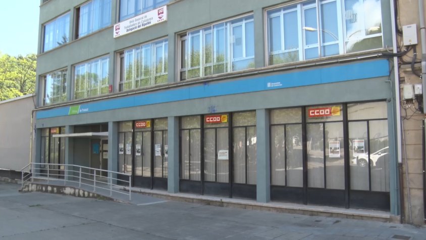 Al conjunt de Catalunya l'atur també baixa