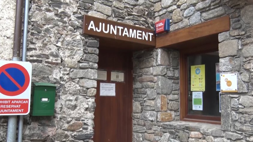 Els dos regidors de l'equip d'Anna Vila tanquen la porta a exercir càrrecs del govern municipal