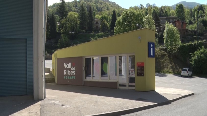 L'oficina de turisme de Ribes de Freser es prepara per l'arribada de la temporada d'estiu
