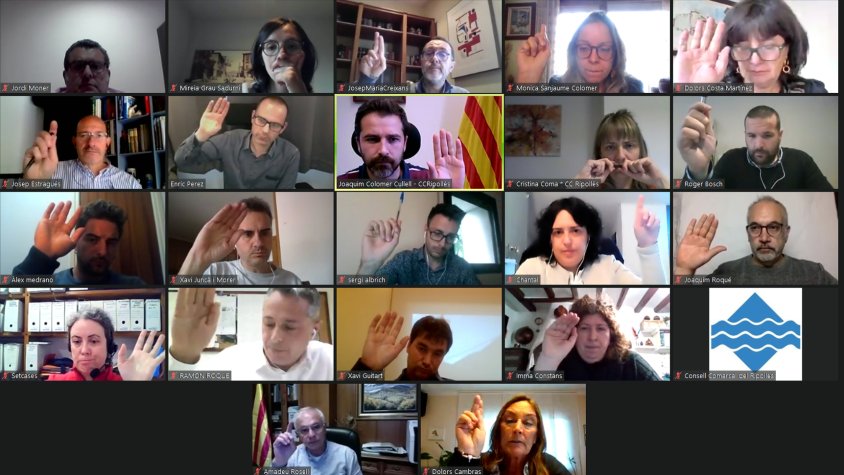 El ple ha votat per unanimitat a favor de la creació de la taula