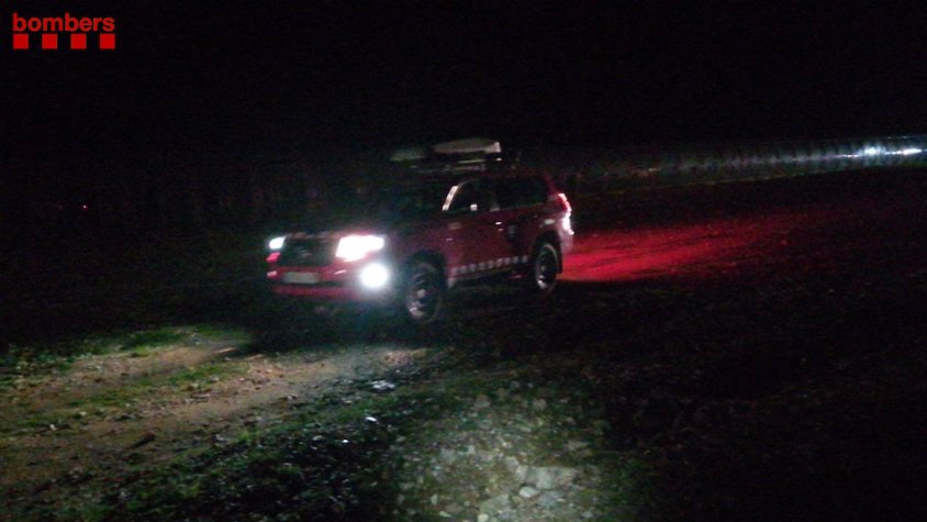 Els Bombers van activar fins a quatre dotacions, amb efectius també dels GRAE