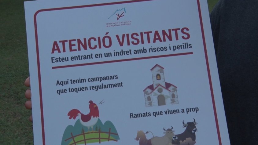 Els cartells es poden trobar als punts afectats per l'incivisme dels visitants