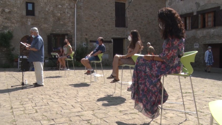 Entrega de premis a la plaça de la vila