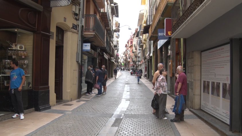 Estat actual del carrer sense diferenciació entre vorera i calçada