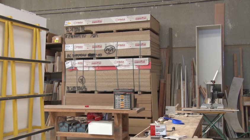 La situació afecta a tots els sectors com, per exemple, la fusta