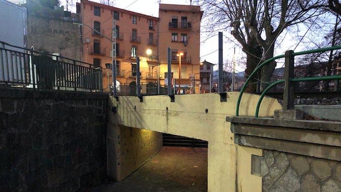 El consistori s'encarregarà de la construcció d'una rampa soterrada al Passeig Ragull