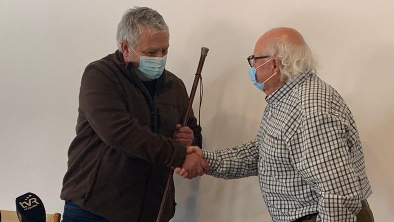 El moment del relleu a l'alcaldia de Setcases